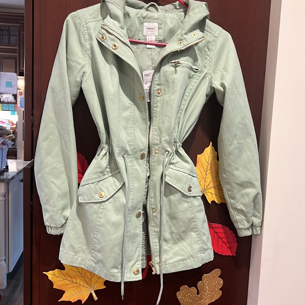 NWT Pale green girls barn jacket.